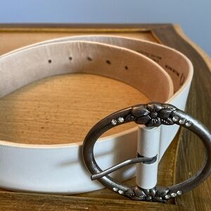 CAKE White Leather Belt (Medium)